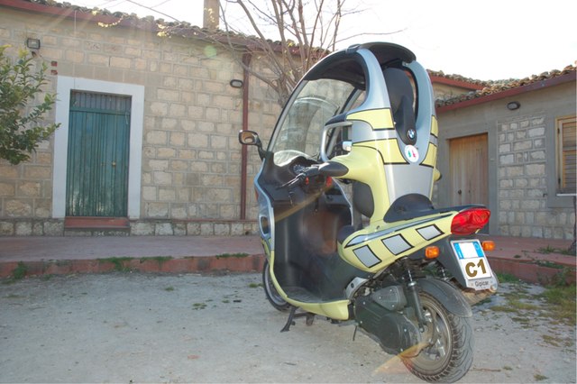 Una BMW C1 personalizzata, dall’archivio del club.